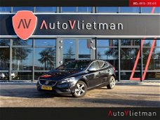 Volvo V40 - 2.0 D4 (190pk) R-Design || Trekhaak || Navigatie || Cruise control || Climate control ||