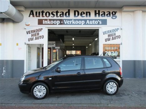 Volkswagen Polo - 1.4-16V Comfortline 5 Deurs - 1