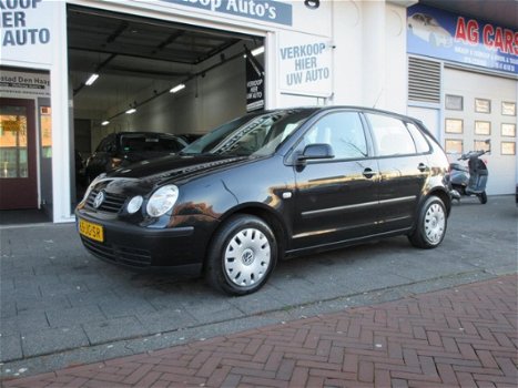 Volkswagen Polo - 1.4-16V Comfortline 5 Deurs - 1