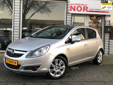 Opel Corsa - 1.2-16V '111' Edition Panorama. 83455KM NAP. 1STE eigenaar. NIEUWSTAAT - 1