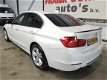 BMW 3-serie - 316i Sport Automaat + NAP/BI-XENON/NAVI/CLIMA/CRUISE CONTROL/PDC/17