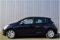 Peugeot 208 - 1.6 e-HDi 5Drs Blue Lease Full Map Navi, Sportstoelen, Airco, Dealer Onderhouden - 1 - Thumbnail