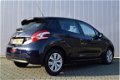 Peugeot 208 - 1.6 e-HDi 5Drs Blue Lease Full Map Navi, Sportstoelen, Airco, Dealer Onderhouden - 1 - Thumbnail