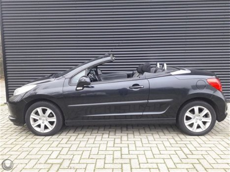 Peugeot 207 CC - 1.6 16V VTi XS Cabriolet, NETTE AUTO, Elektrische ramen, Centrale vergrendeling - 1