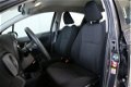 Toyota Yaris - 1.3 VVT-i Now | Airco | 1ste eigenaar | Elektrische ramen | - 1 - Thumbnail