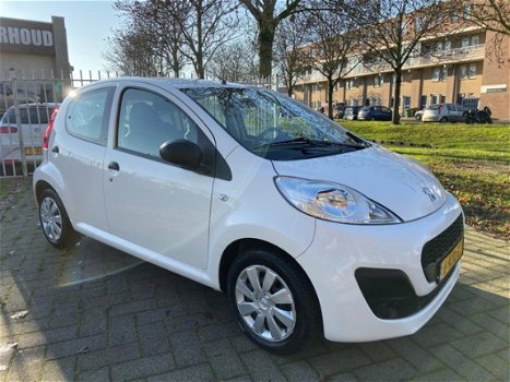 Peugeot 107 - 1.0 Access Accent - 1