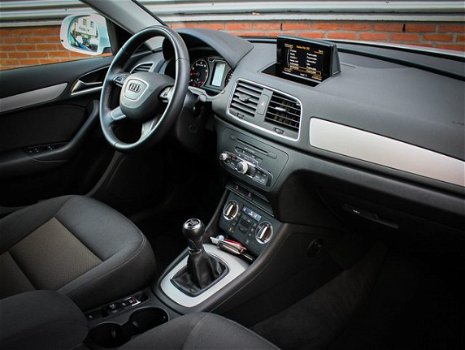 Audi Q3 - 1.4 TFSI Pro Line / Navigatie / Airco / Climatronic - 1