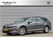 Volkswagen Passat Variant - 1.6 Tdi 120pk DSG Comfortline, Navigatie, PDC, Trekhaak, Telefoon - 1 - Thumbnail