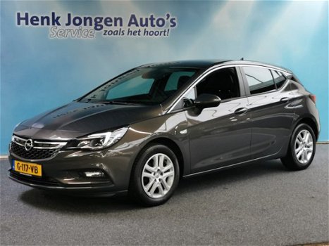 Opel Astra - 1.4 Turbo Edition 150PK + navigatie Rijklaar + 6 maanden Bovag-garantie - 1