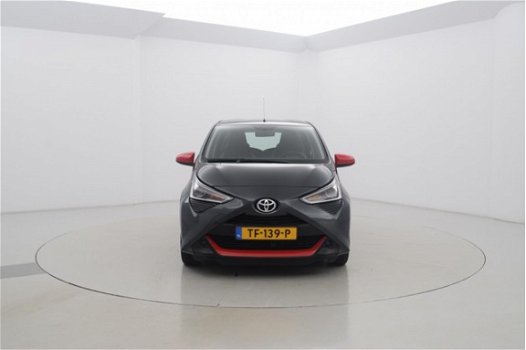 Toyota Aygo - 1.0 VVT-i x-play Red 5drs - 1