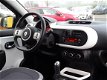 Renault Twingo - 1.0 SCe 70pk Limited / Airconditioning - 1 - Thumbnail