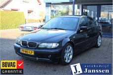 BMW 3-serie - 330i Special Executive Navi, Clima, CC, Xenon, Volleder, Stoelverw