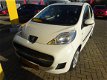 Peugeot 107 - 1.0-12V XS Airco/Radio-CD/5 Deurs - 1 - Thumbnail