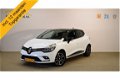 Renault Clio - TCe 90 Limited | RIJKLAARPRIJS INCLUSIEF AFLEVERPAKKET T.W.V. € 695, - | - 1 - Thumbnail