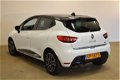 Renault Clio - TCe 90 Limited | RIJKLAARPRIJS INCLUSIEF AFLEVERPAKKET T.W.V. € 695, - | - 1 - Thumbnail