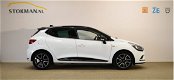 Renault Clio - TCe 90 Limited | RIJKLAARPRIJS INCLUSIEF AFLEVERPAKKET T.W.V. € 695, - | - 1 - Thumbnail