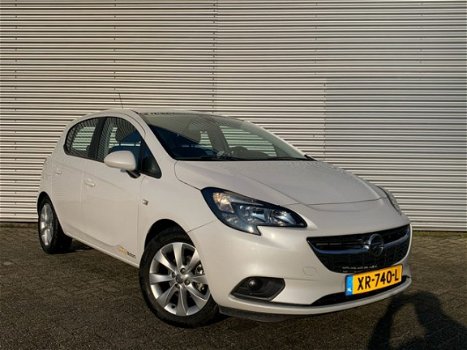 Opel Corsa - 1.4 Favourite Airco Navigatie Parkeersensor - 1