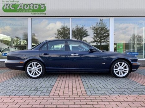 Jaguar XJ - - 2.7D V6 Sovereign R-SPORT-SCHUIFDAK-XENON-ZWART LEDER - 1