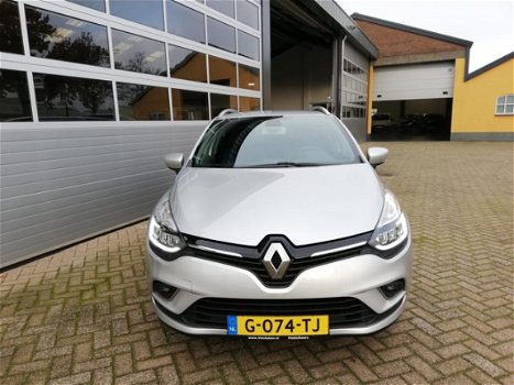 Renault Clio Estate - Intens - 1