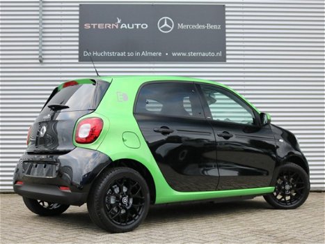 Smart Forfour - electric drive passion plus | navi | stoelverwarming - 1