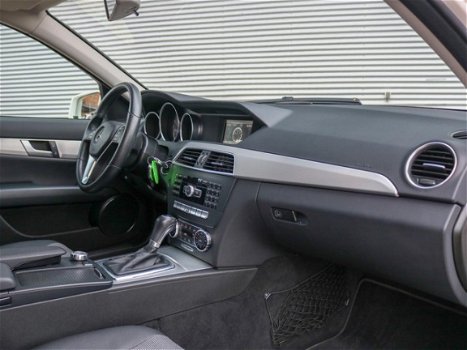 Mercedes-Benz C-klasse Estate - C 180 Automaat Avantgarde | Climate Control | Parktronic | LED - 1