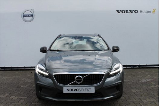 Volvo V40 - V40CC T3 152PK Nordic+ Standkachel, LED verlichting, on call, - 1