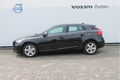 Volvo V40 - T2 120PK Momentum/ Navigatie/ Parkeer sensoren/ Climate Control - 1 - Thumbnail