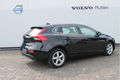 Volvo V40 - T2 120PK Momentum/ Navigatie/ Parkeer sensoren/ Climate Control - 1 - Thumbnail