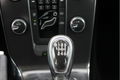 Volvo V40 - T2 120PK Momentum/ Navigatie/ Parkeer sensoren/ Climate Control - 1 - Thumbnail