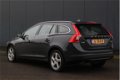 Volvo V60 - 1.6 DRIVe Summum Navigatie/Parkeersensor/Leer/Lmv 17