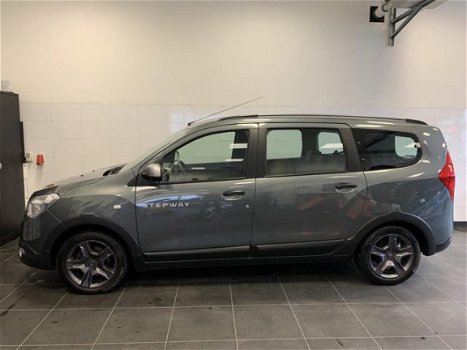 Dacia Lodgy - 1.2 TCe Série Limitée Stepway 7persoons Navi - 1