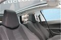 Peugeot 308 SW - 1.2 PureTech 130pk Allure | Navigatie | Panoramadak | LED | Trekhaak | Stoelverwarm - 1 - Thumbnail