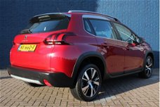 Peugeot 2008 - SUV 1.2 PureTech 110pk Allure | Navigatie | Camera | 17" Inch Lichtmetaal |