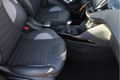 Peugeot 2008 - SUV 1.2 PureTech 110pk Allure | Navigatie | Camera | 17