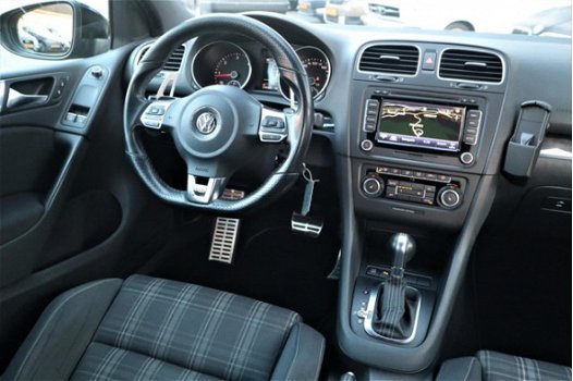 Volkswagen Golf - 2.0 GTD | DSG / Automaat | Stoelverwarming | Navigatie | Xenon/LED | F1 Flippers | - 1