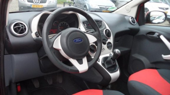 Ford Ka - 1.2 Titanium Airco Elekt. ramen CPV Nette Auto NAP - 1