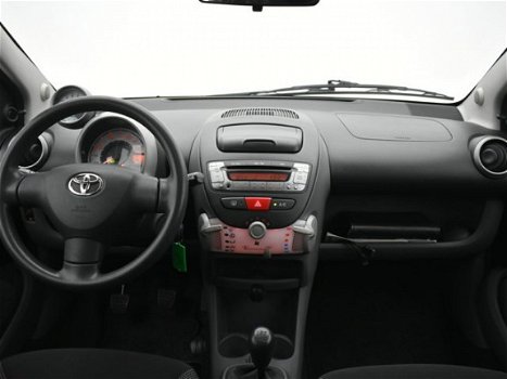 Toyota Aygo - 1.0-12V Comfort Navigator Airco | Trekhaak | 5 Deurs | - 1