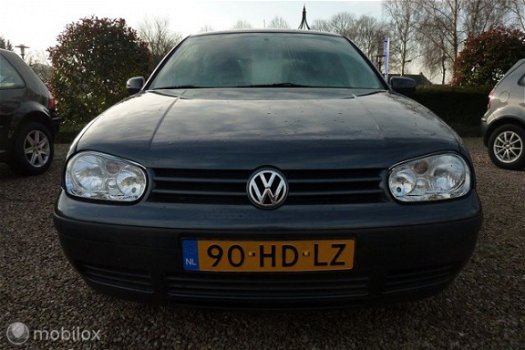 Volkswagen Golf - 1.6-16V - 1