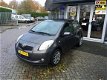 Toyota Yaris - 1.3 VVTi Sol | Airco | Dealer Onderhouden | Trekhaak Afneembaar | Lederen Bekleding - 1 - Thumbnail