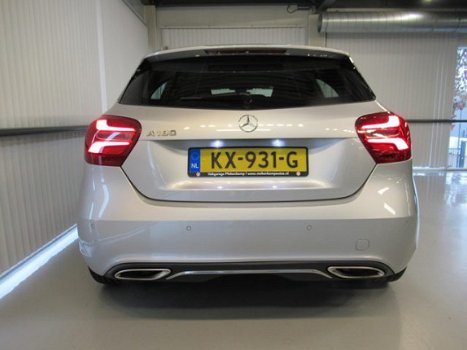 Mercedes-Benz A-klasse - 180 Ambition 17''/Standkachel/COMAND Online Navigatie/PDC v+a/Trekhaak/LED - 1