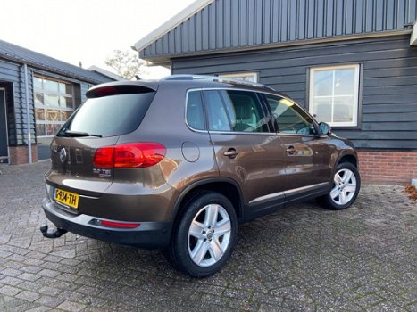 Volkswagen Tiguan - 2.0 TSI Sport&Style 4Motion VOL LEDER, XENON, NAVIGATIE, CRUISSE CONTROLL, TREKH - 1