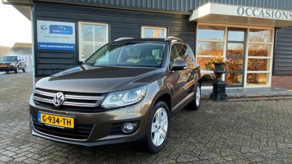 Volkswagen Tiguan - 2.0 TSI Sport&Style 4Motion VOL LEDER, XENON, NAVIGATIE, CRUISSE CONTROLL, TREKH - 1