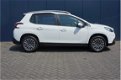 Peugeot 2008 - SUV Blue Lion 82 pk Navigatie | Trekhaak | Airco - 1 - Thumbnail