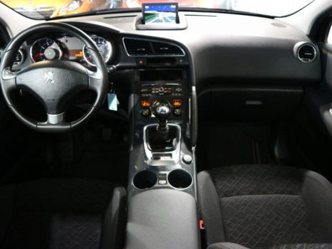 Peugeot 3008 - 1.2 130 pk Style | Navigatie | Panoramadak | Alarm - 1