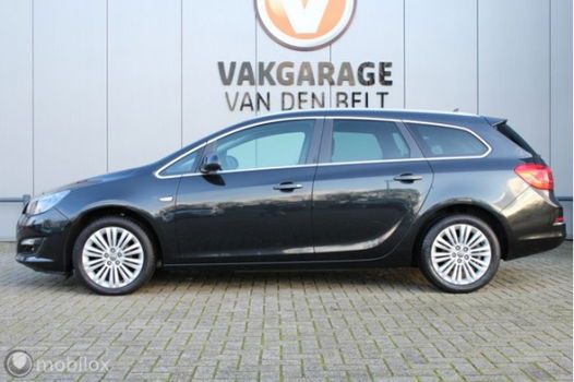 Opel Astra Sports Tourer - 1.4 Turbo Design Edition Sportstoelen Navi Pdc Cruise Clima - 1