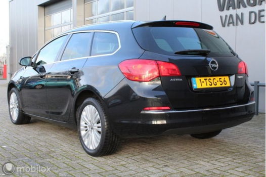 Opel Astra Sports Tourer - 1.4 Turbo Design Edition Sportstoelen Navi Pdc Cruise Clima - 1