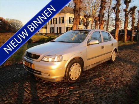 Opel Astra - 1.6 Edition Airco 5 Drs Cruisecontrol Trekhaak - 1