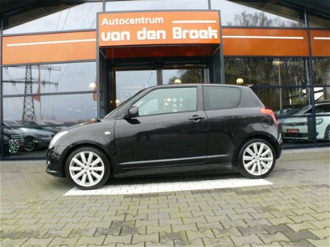 Suzuki Swift - 1.6 Sport Navi Keyless Go Stoelverw Achterspoiler 17