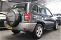 Toyota RAV4 - 1.8-16V VVT-i Luna AIRCO ELEKTRISCHE RAMEN VOOR EN ACHTER RADIO/CD LM VELGEN ZEER MOOI - 1 - Thumbnail