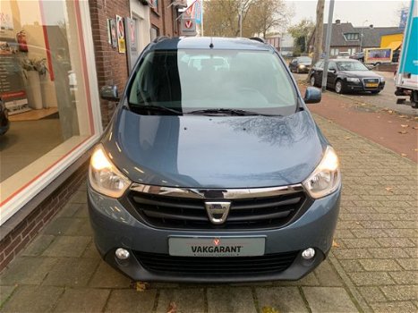 Dacia Lodgy - 1.2 TCe Prestige 7p. | trekhaak | parkeersensoren | lichtmetalen wielen | navigatie | - 1